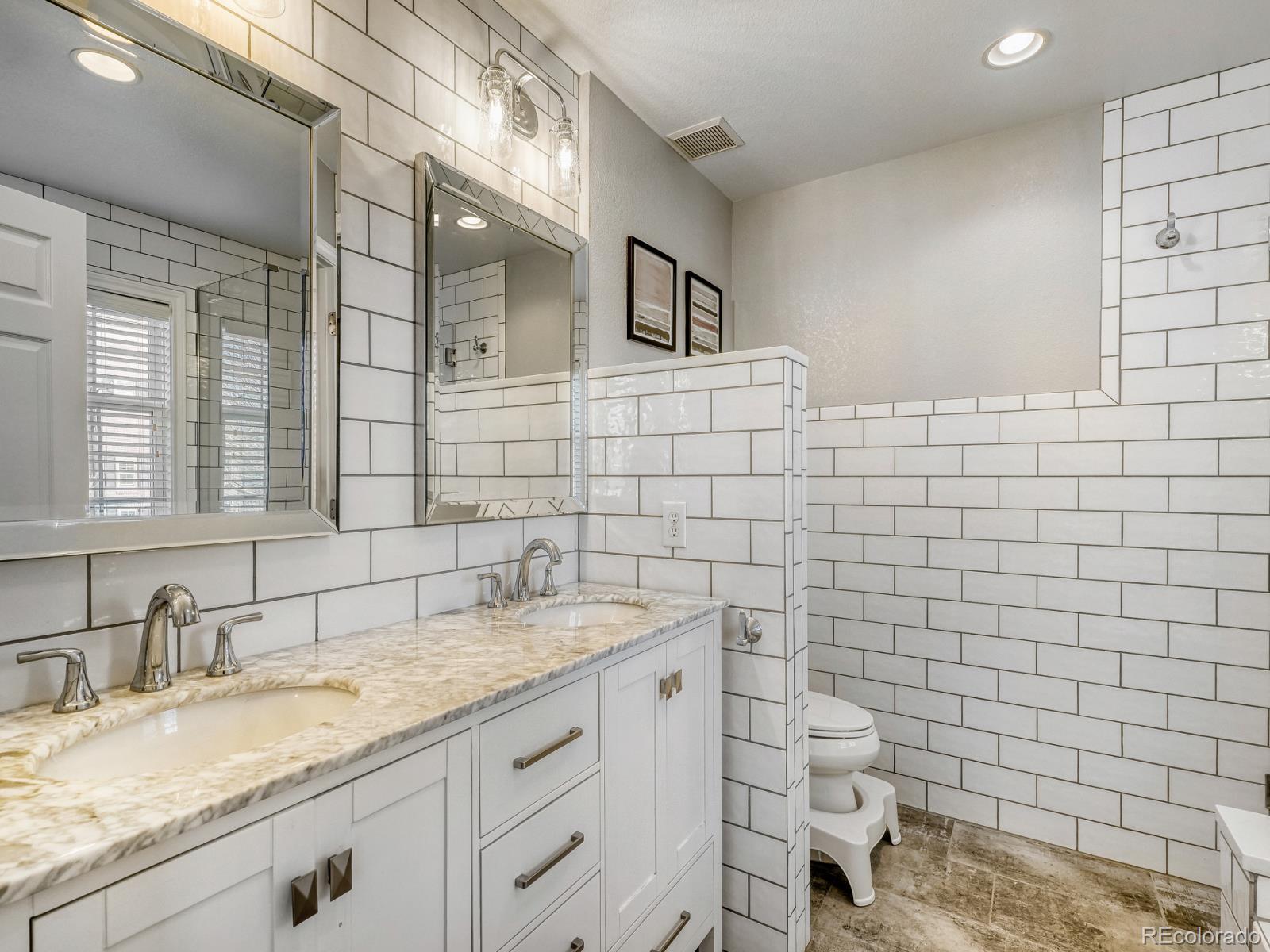 MLS Image #17 for 2522 n xenia street,denver, Colorado