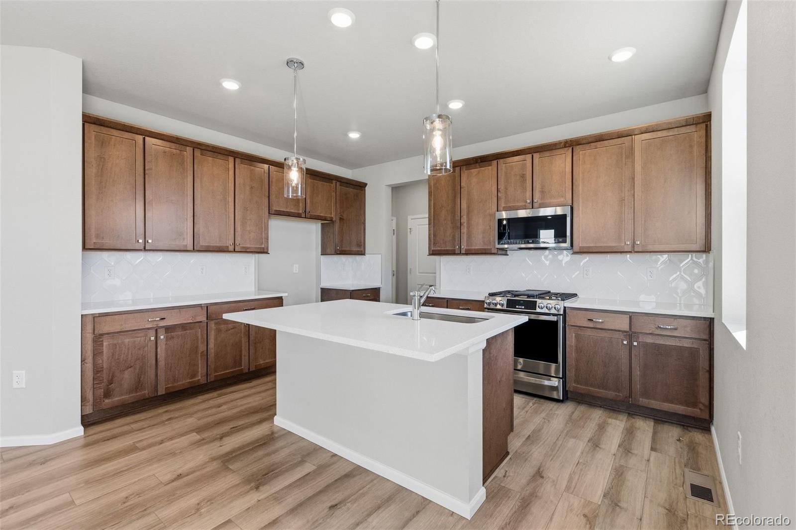 MLS Image #2 for 15293  olive way,thornton, Colorado