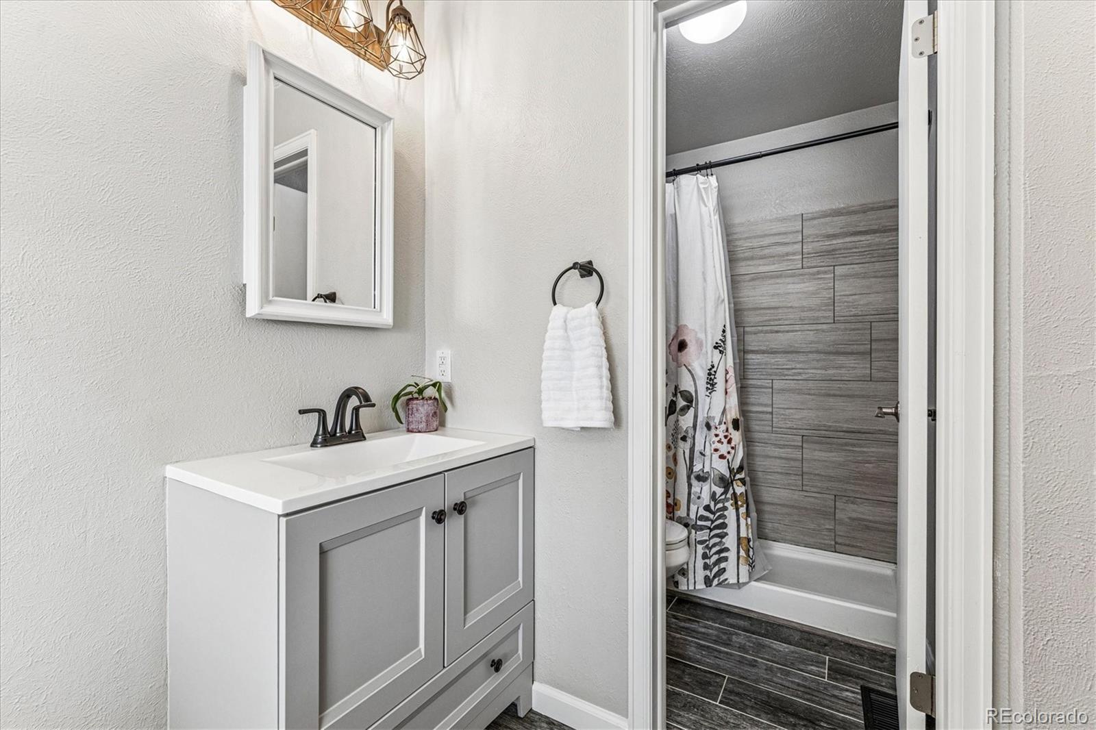 MLS Image #26 for 17893 e columbia avenue,aurora, Colorado