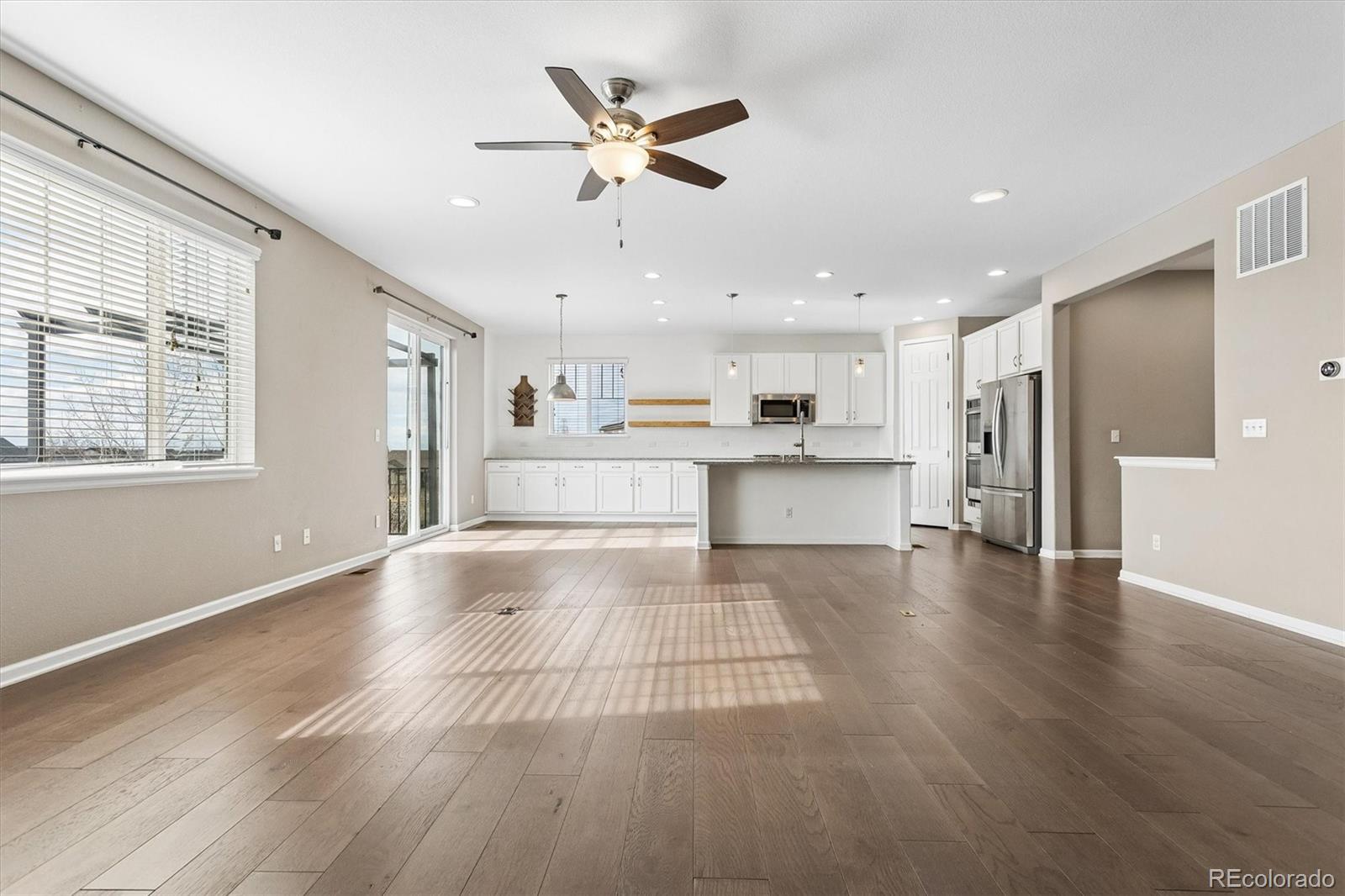 MLS Image #10 for 4825 s riviera way,aurora, Colorado