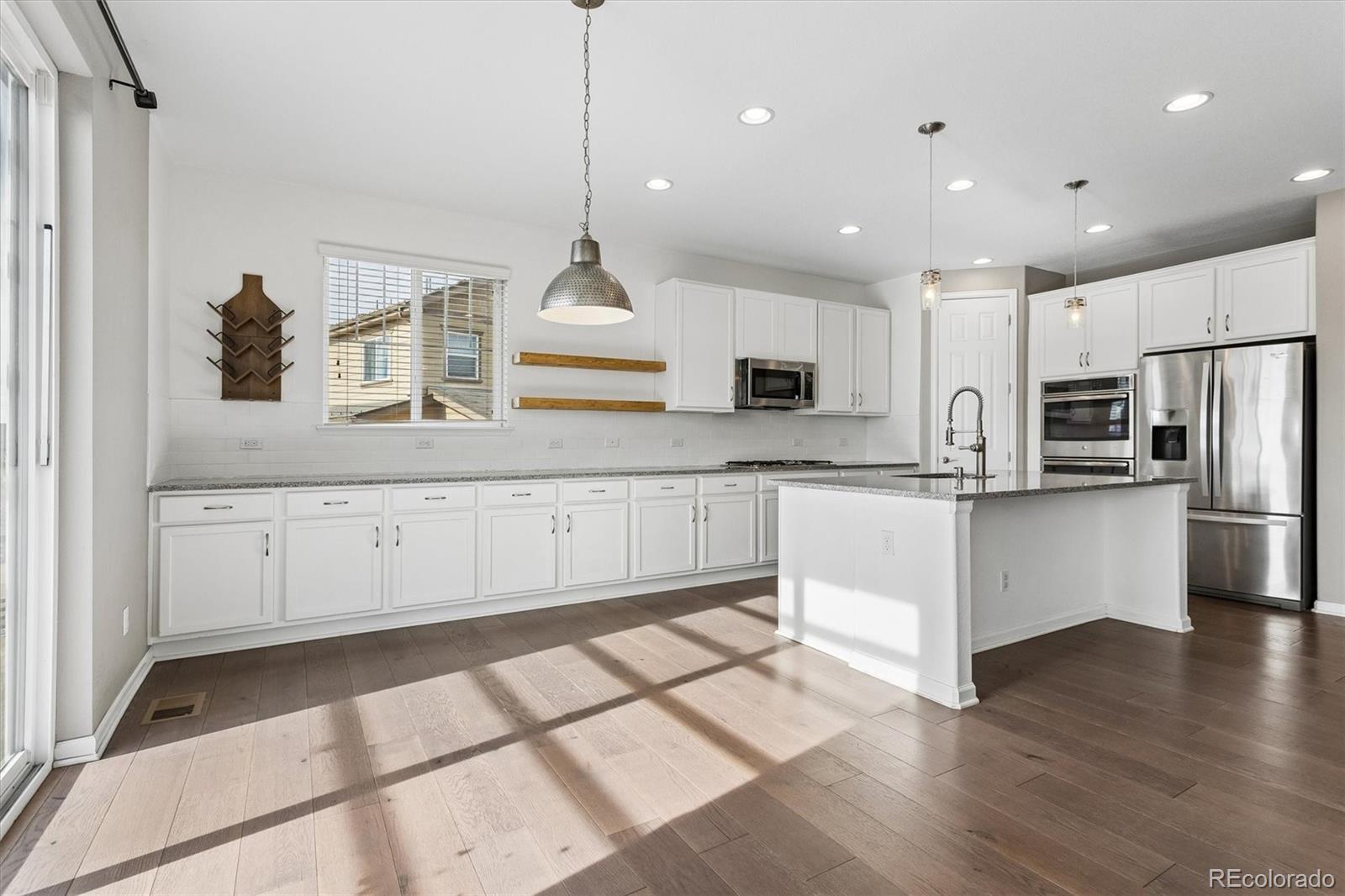 MLS Image #13 for 4825 s riviera way,aurora, Colorado