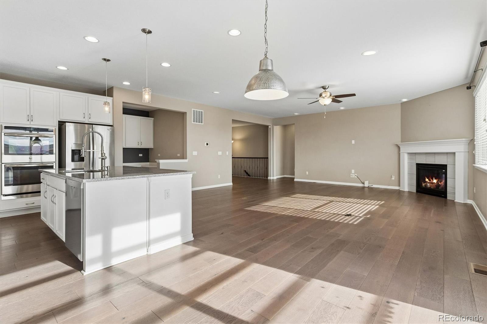 MLS Image #17 for 4825 s riviera way,aurora, Colorado
