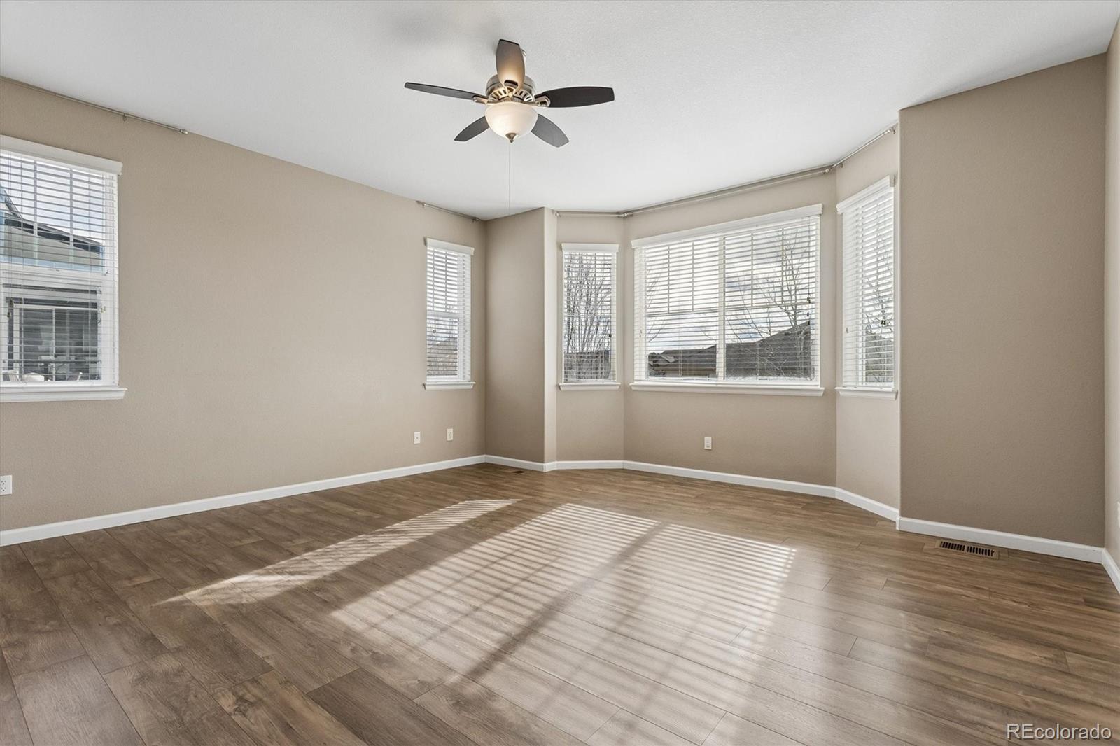 MLS Image #23 for 4825 s riviera way,aurora, Colorado