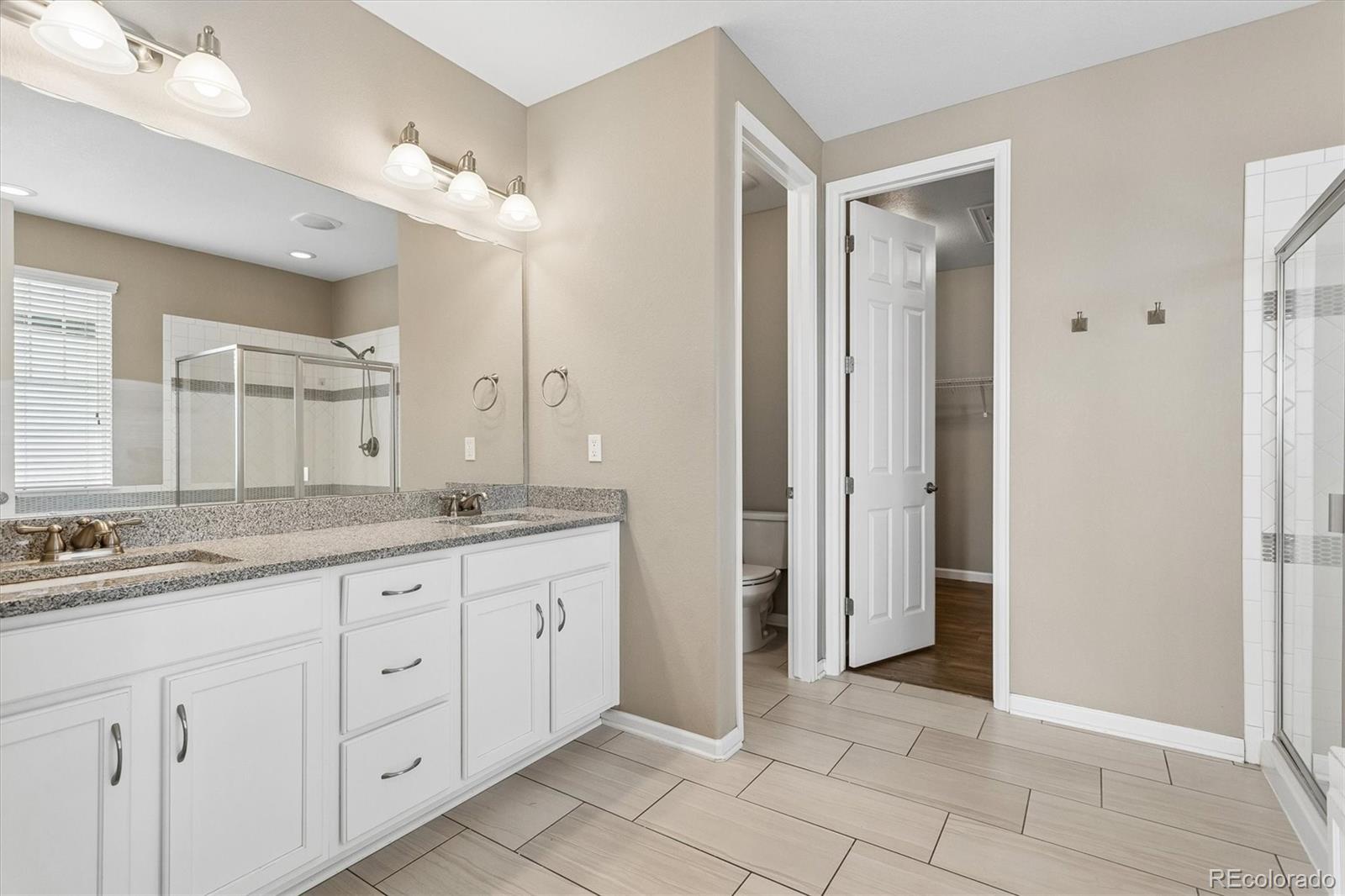 MLS Image #26 for 4825 s riviera way,aurora, Colorado
