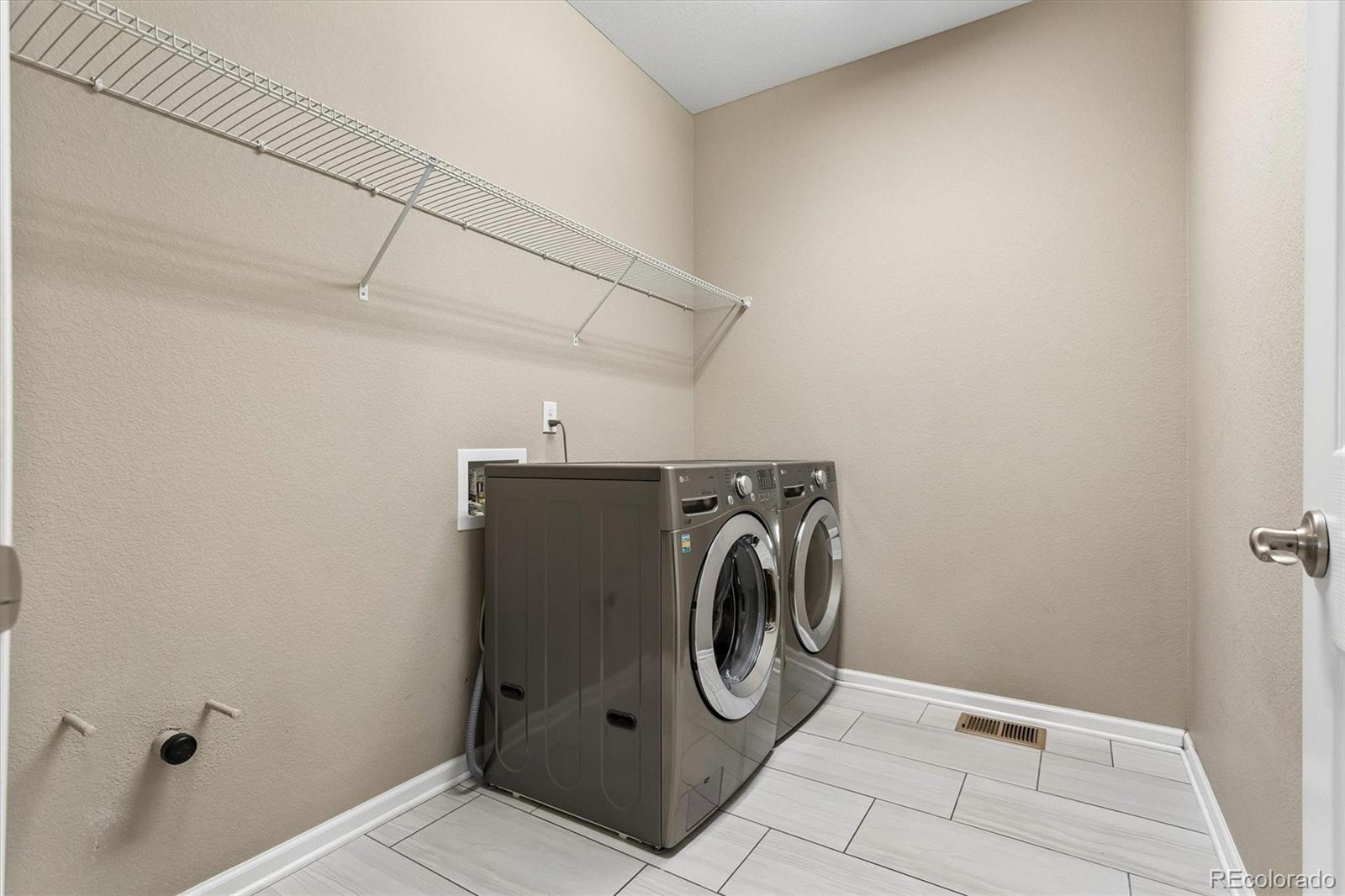 MLS Image #34 for 4825 s riviera way,aurora, Colorado