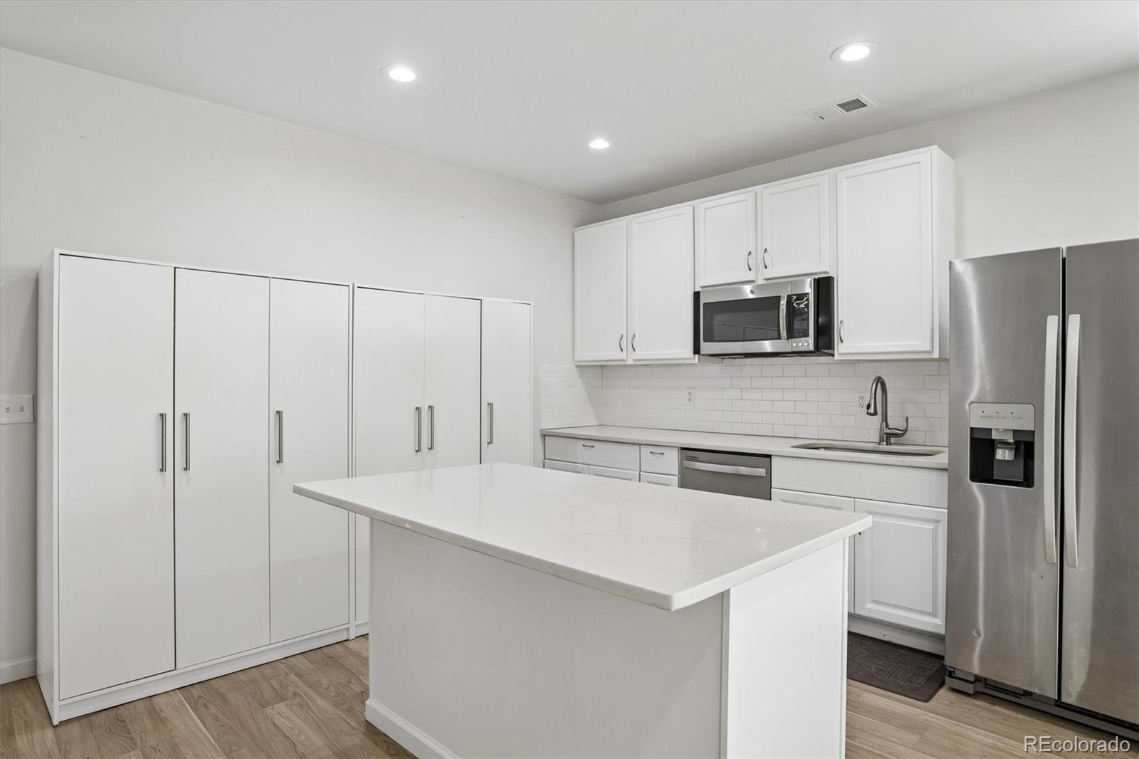 MLS Image #38 for 4825 s riviera way,aurora, Colorado