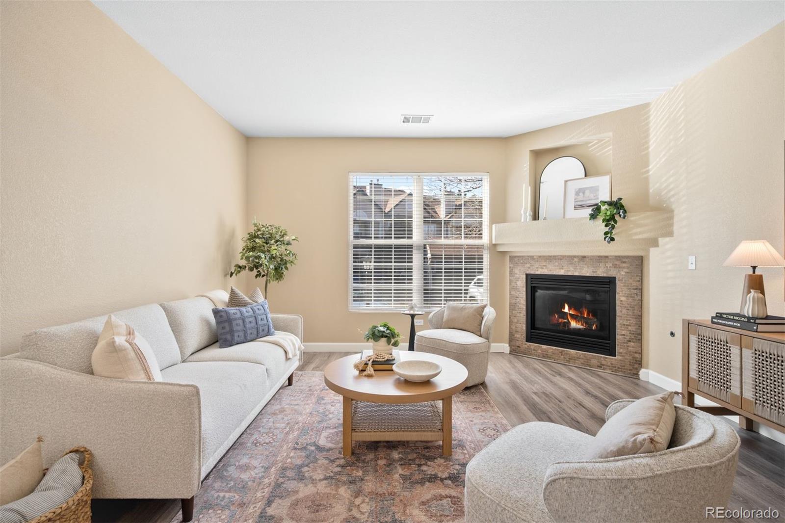 MLS Image #3 for 4054 s crystal circle 101,aurora, Colorado