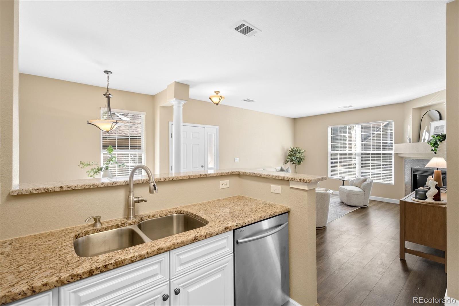 MLS Image #5 for 4054 s crystal circle 101,aurora, Colorado