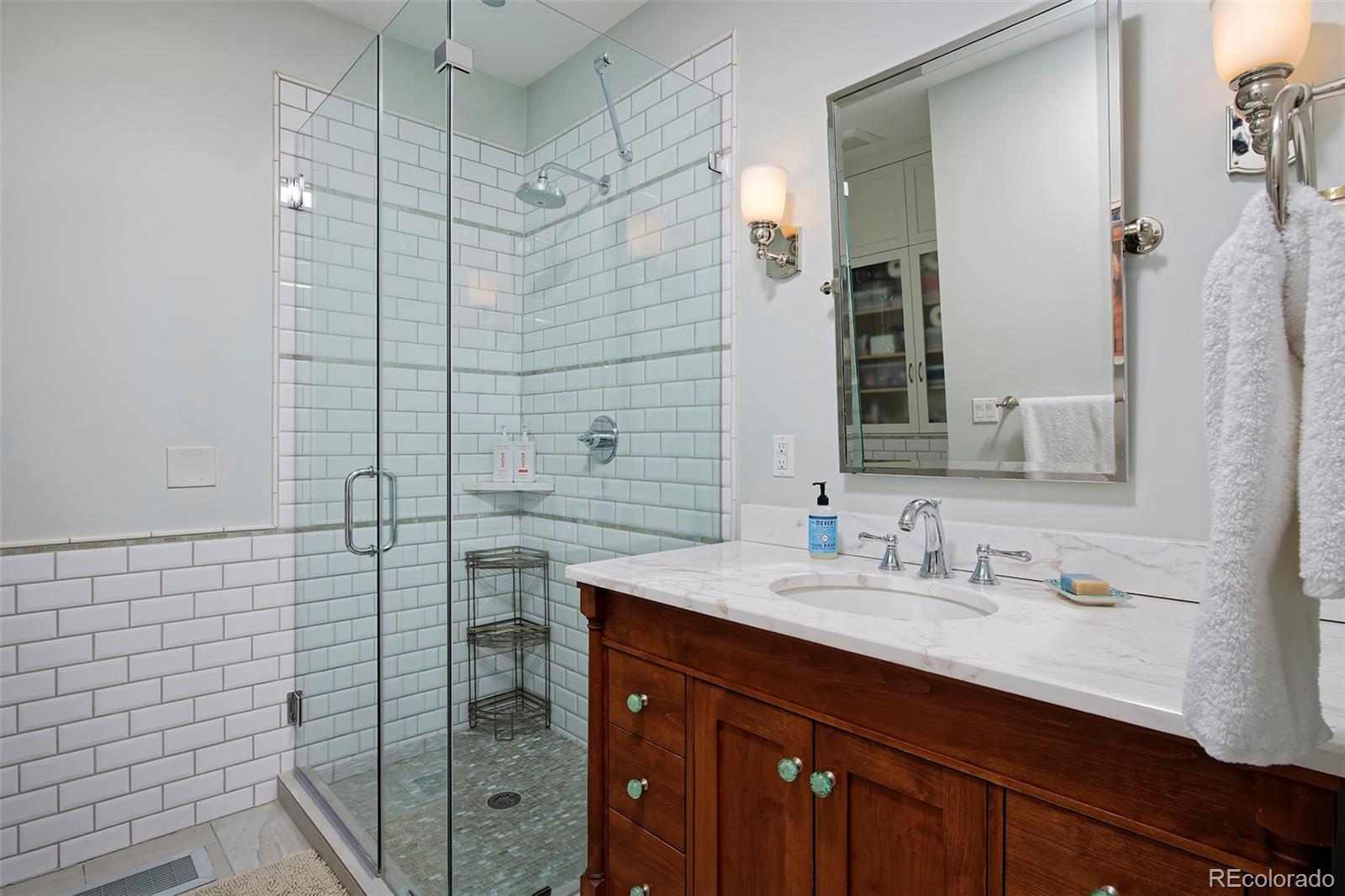 MLS Image #34 for 855  marion street,denver, Colorado