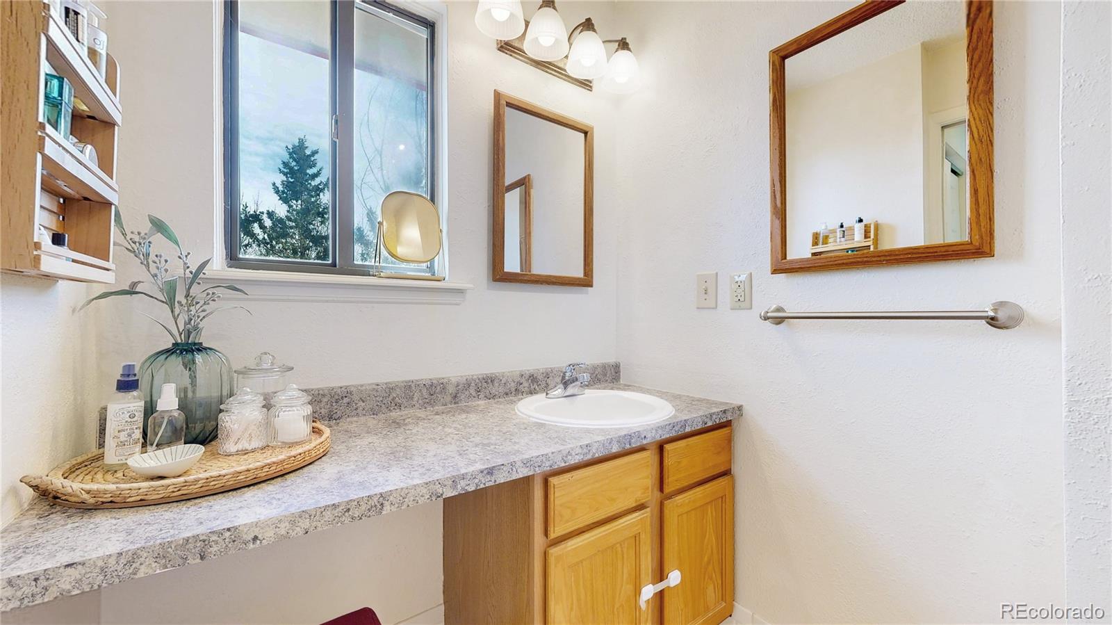 MLS Image #17 for 13564  green court,broomfield, Colorado