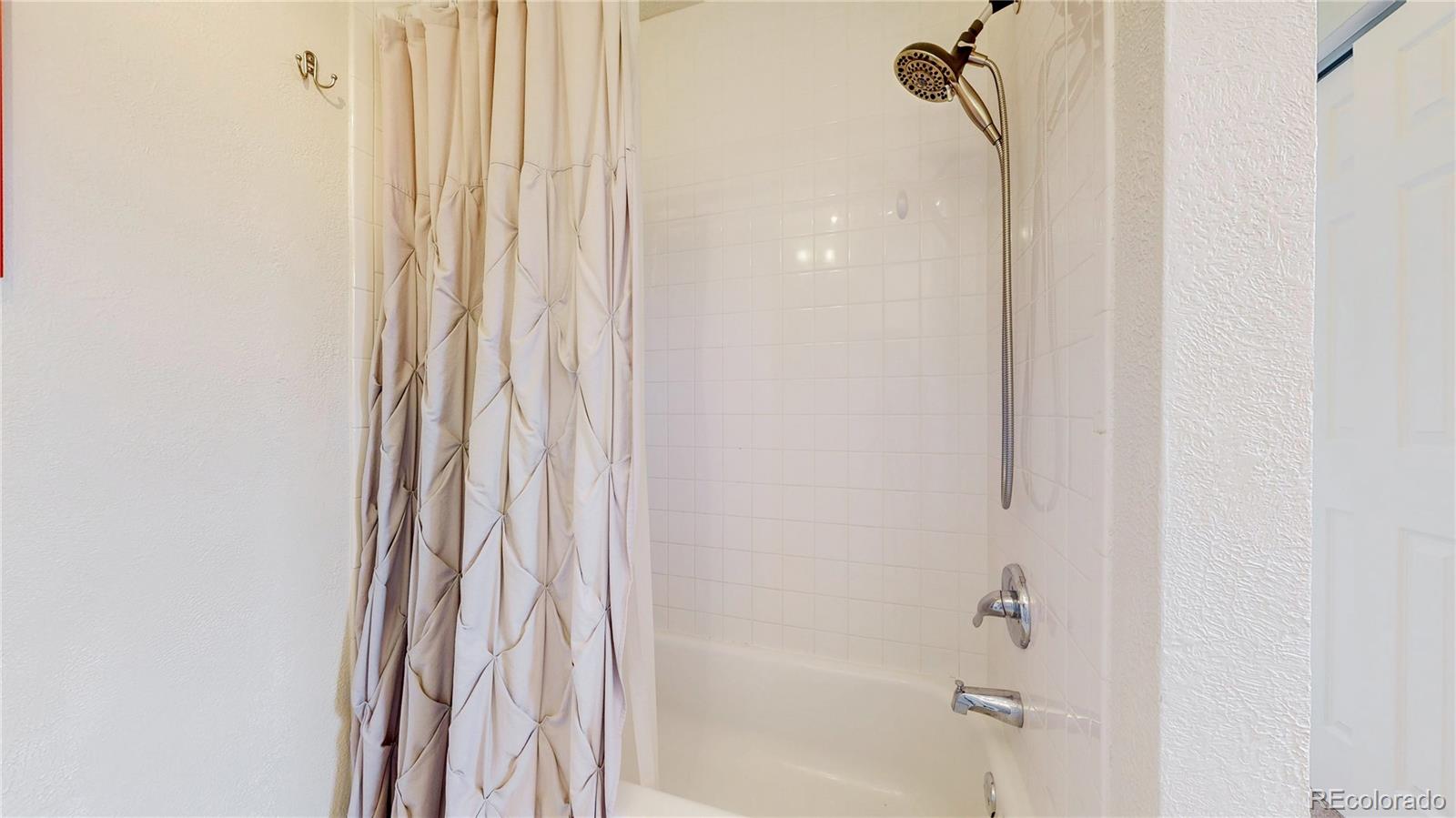 MLS Image #18 for 13564  green court,broomfield, Colorado