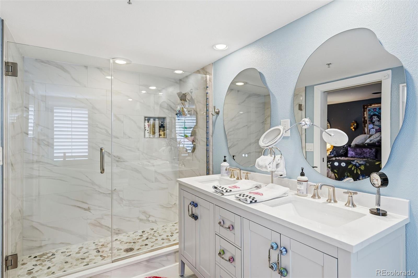MLS Image #20 for 790 n clarkson street 101,denver, Colorado