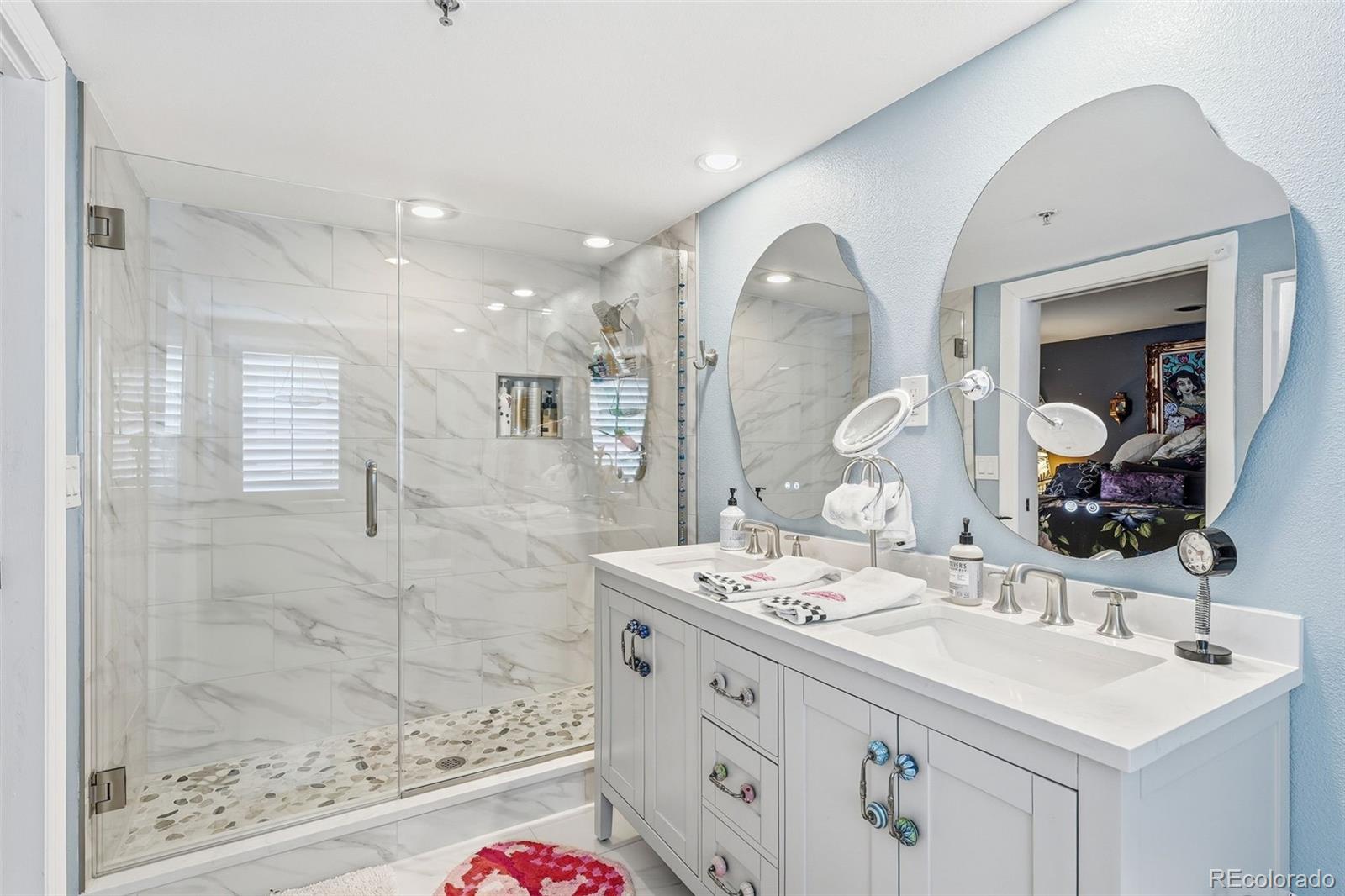 MLS Image #22 for 790 n clarkson street 101,denver, Colorado