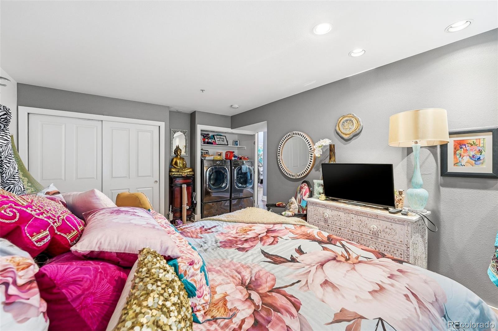 MLS Image #27 for 790 n clarkson street 101,denver, Colorado