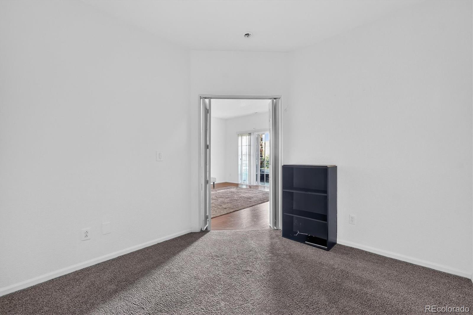 MLS Image #15 for 5255  memphis street,denver, Colorado