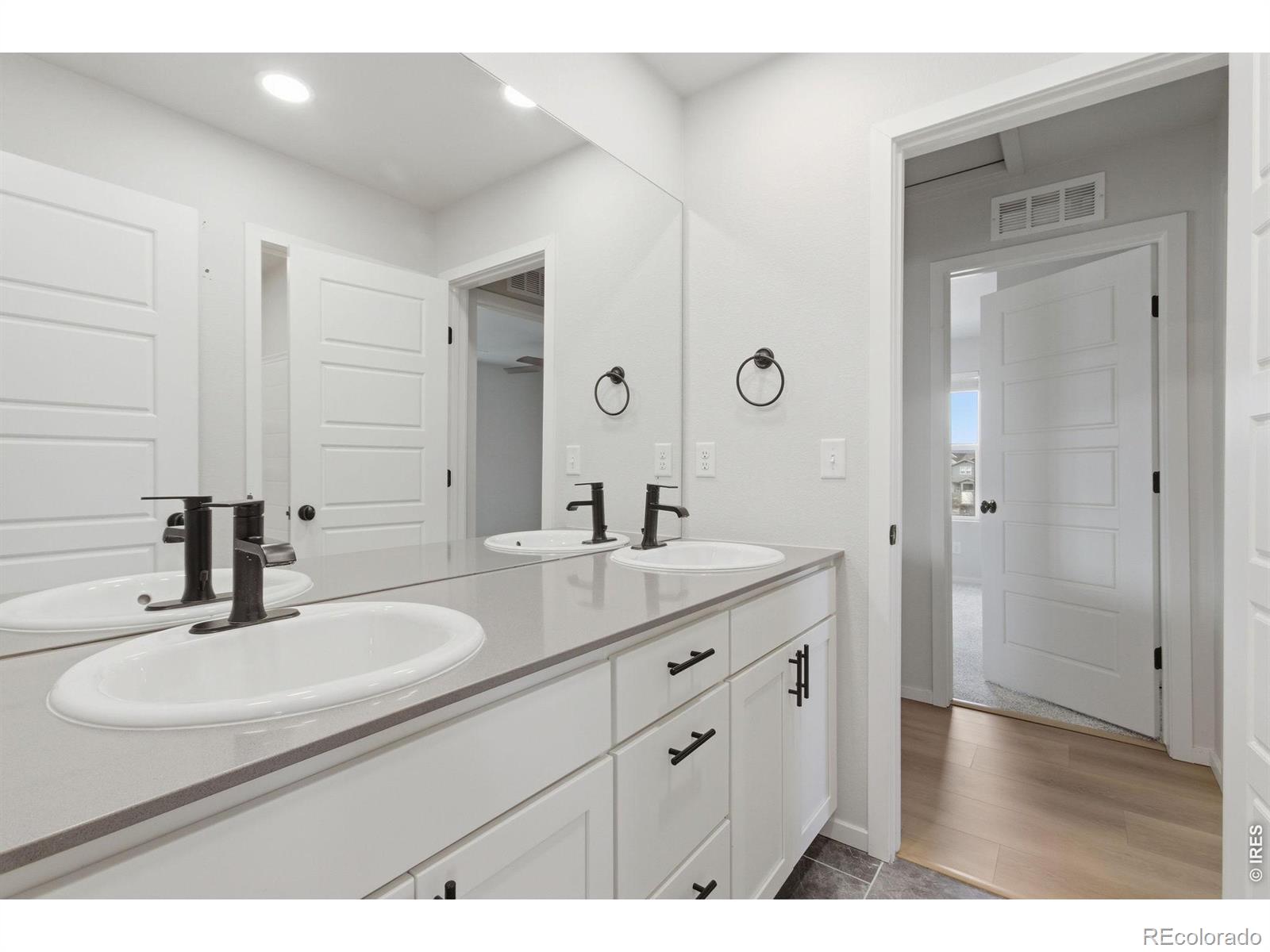 MLS Image #19 for 2932  supercub lane,fort collins, Colorado