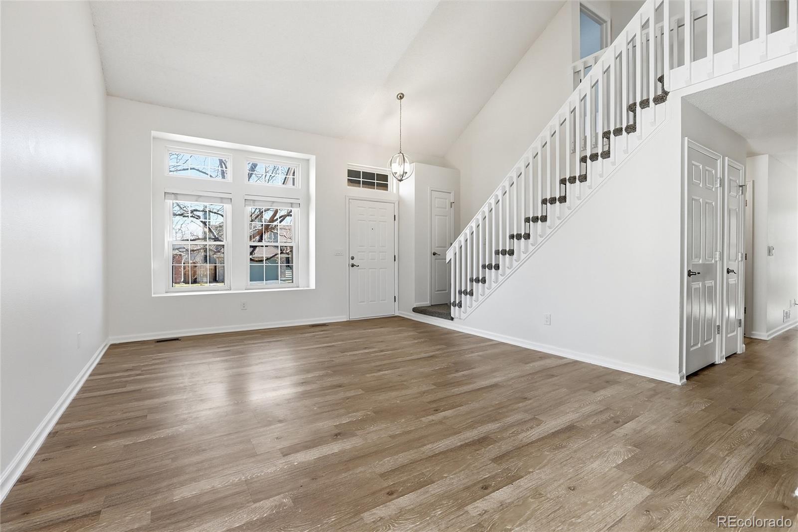 MLS Image #3 for 5821 s jericho way,centennial, Colorado