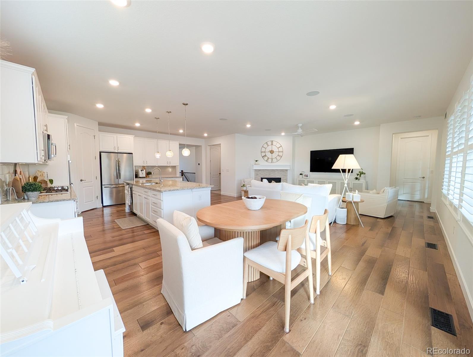 MLS Image #10 for 27878 e clifton place,aurora, Colorado