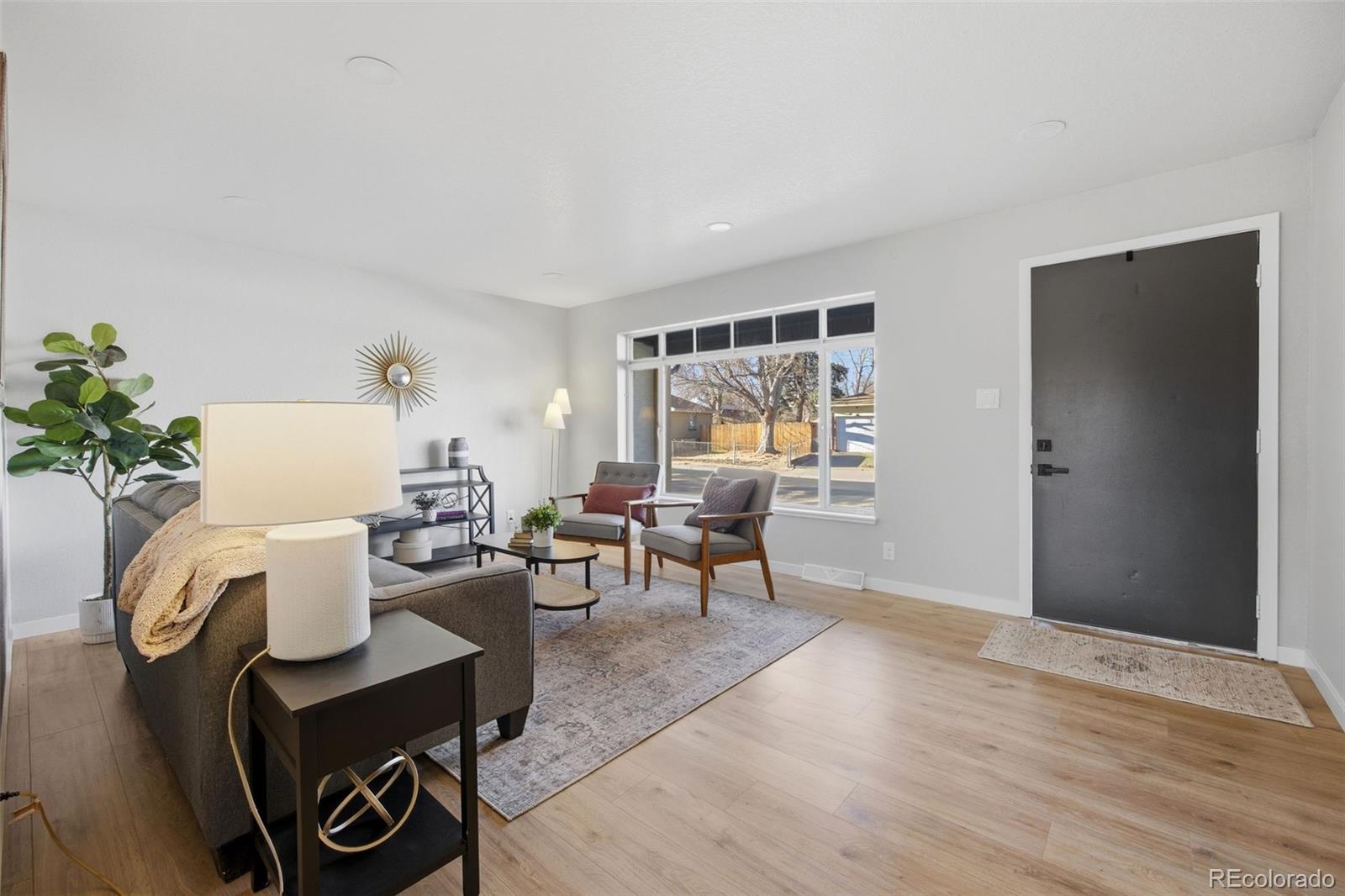 MLS Image #5 for 6220 w arkansas avenue,lakewood, Colorado