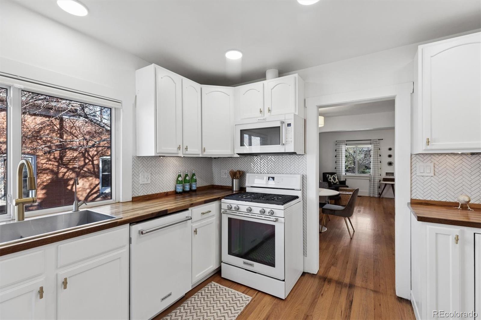 MLS Image #21 for 3137 w 34th avenue,denver, Colorado
