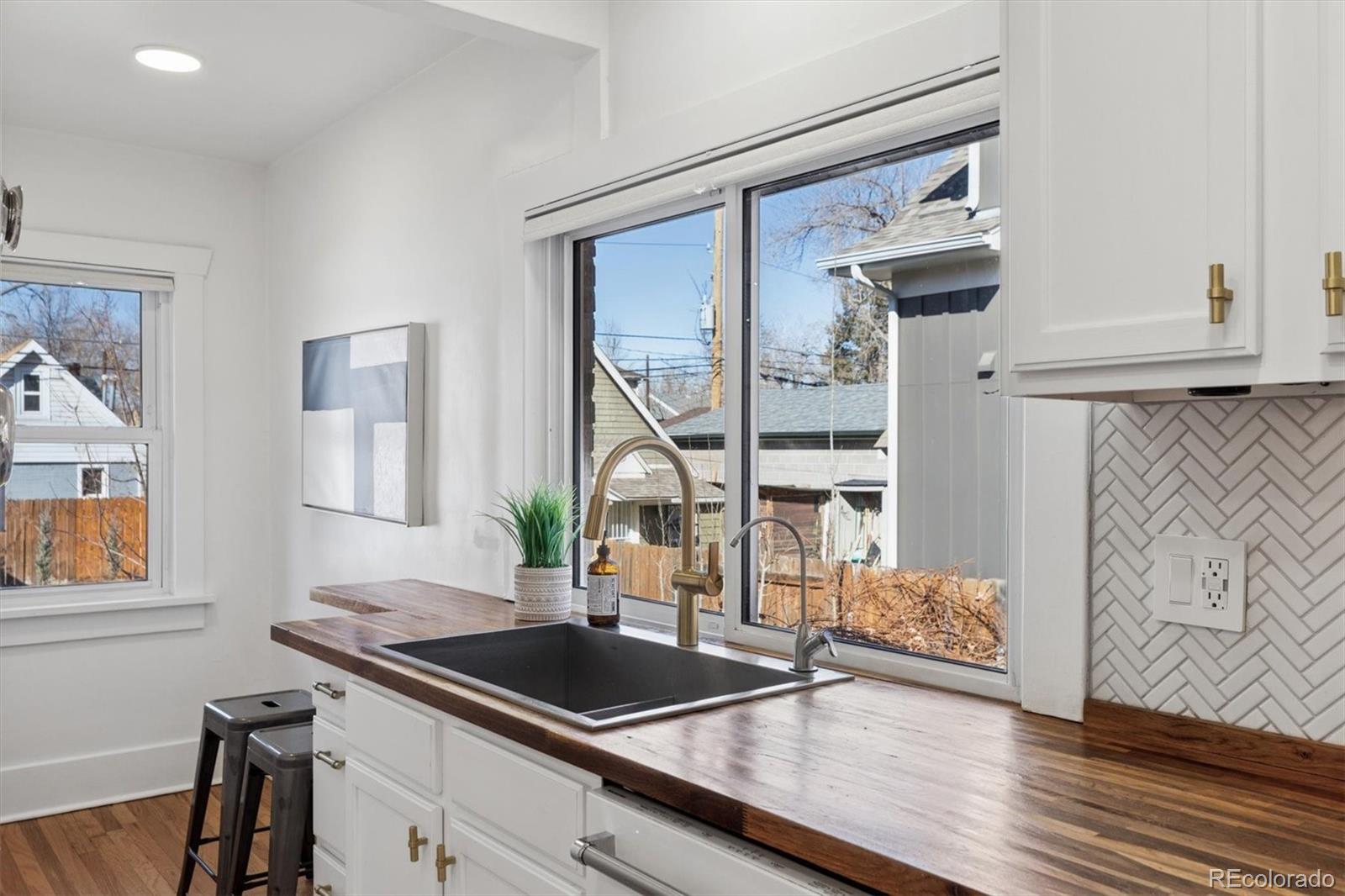 MLS Image #22 for 3137 w 34th avenue,denver, Colorado