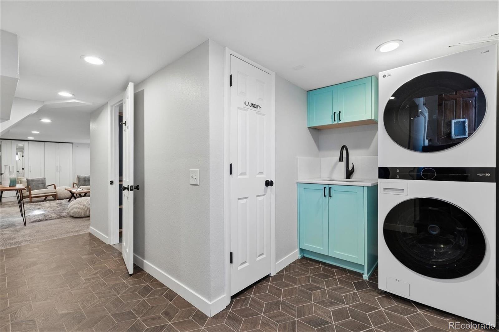 MLS Image #28 for 3137 w 34th avenue,denver, Colorado