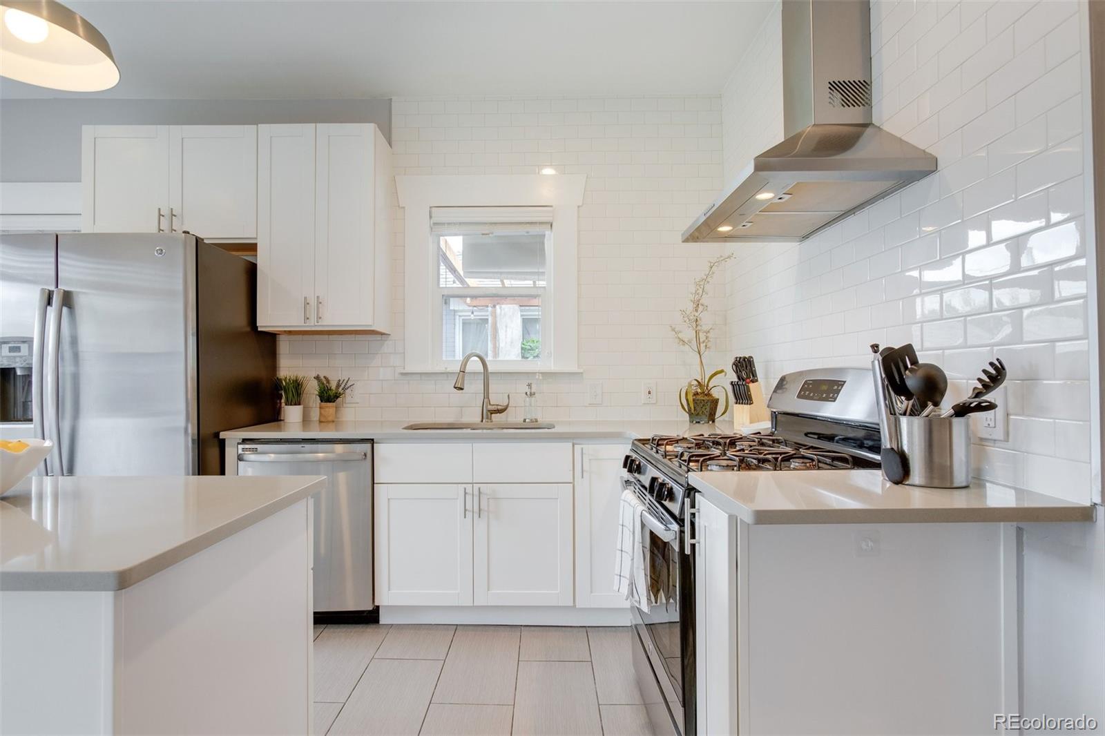MLS Image #10 for 1471  meade street,denver, Colorado