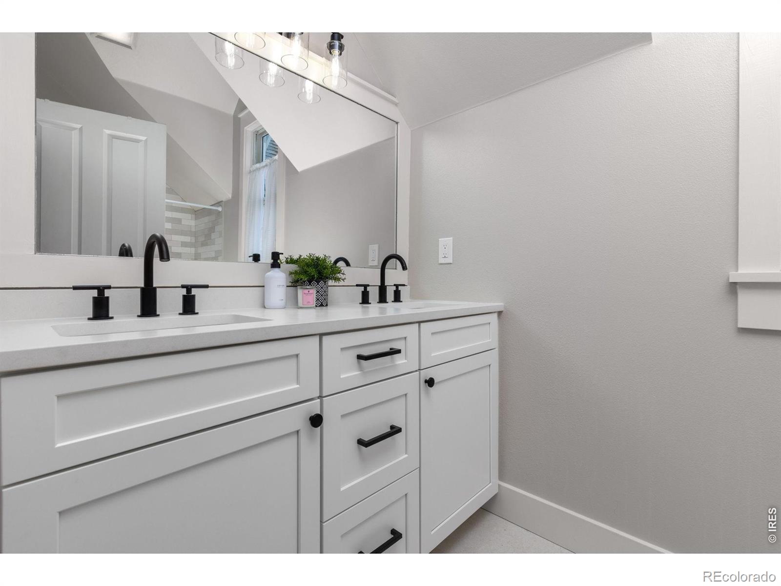 MLS Image #24 for 482 w spruce street,louisville, Colorado