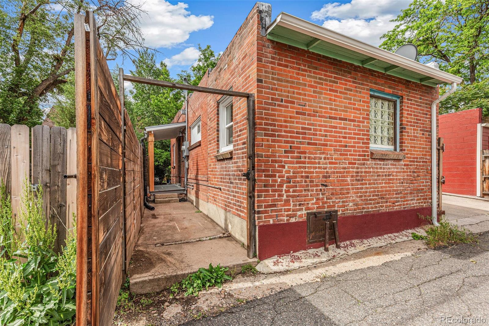 MLS Image #23 for 3321 w 29th avenue,denver, Colorado