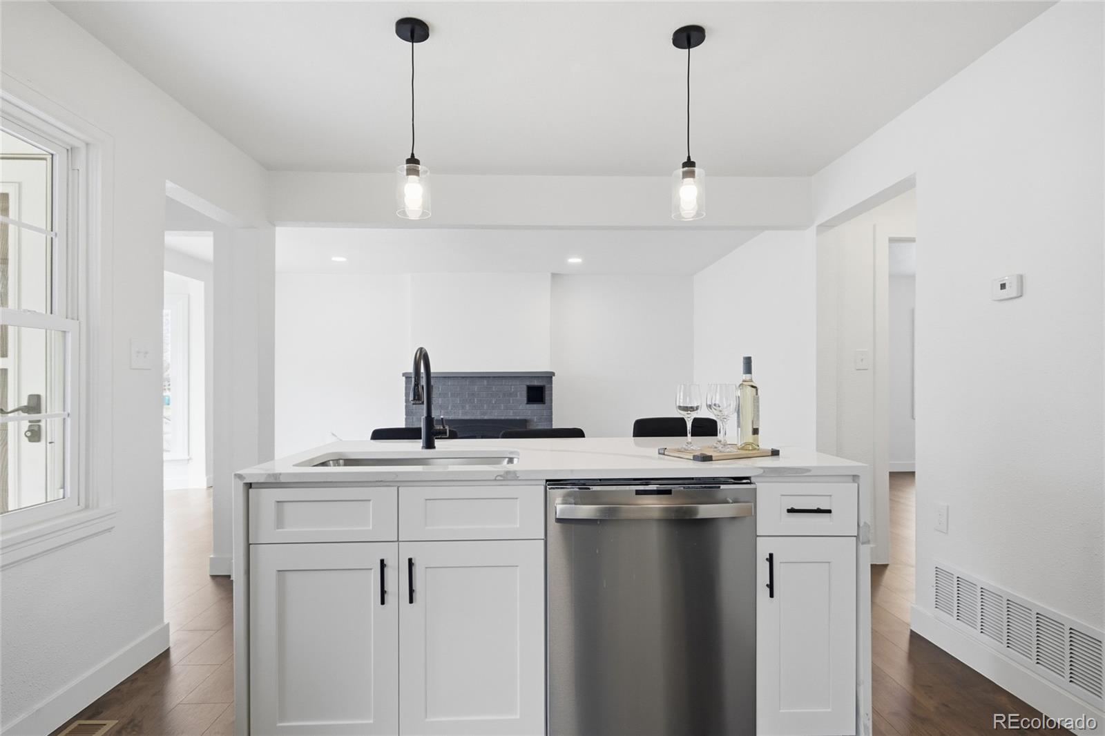 MLS Image #16 for 3970 s grant street,englewood, Colorado