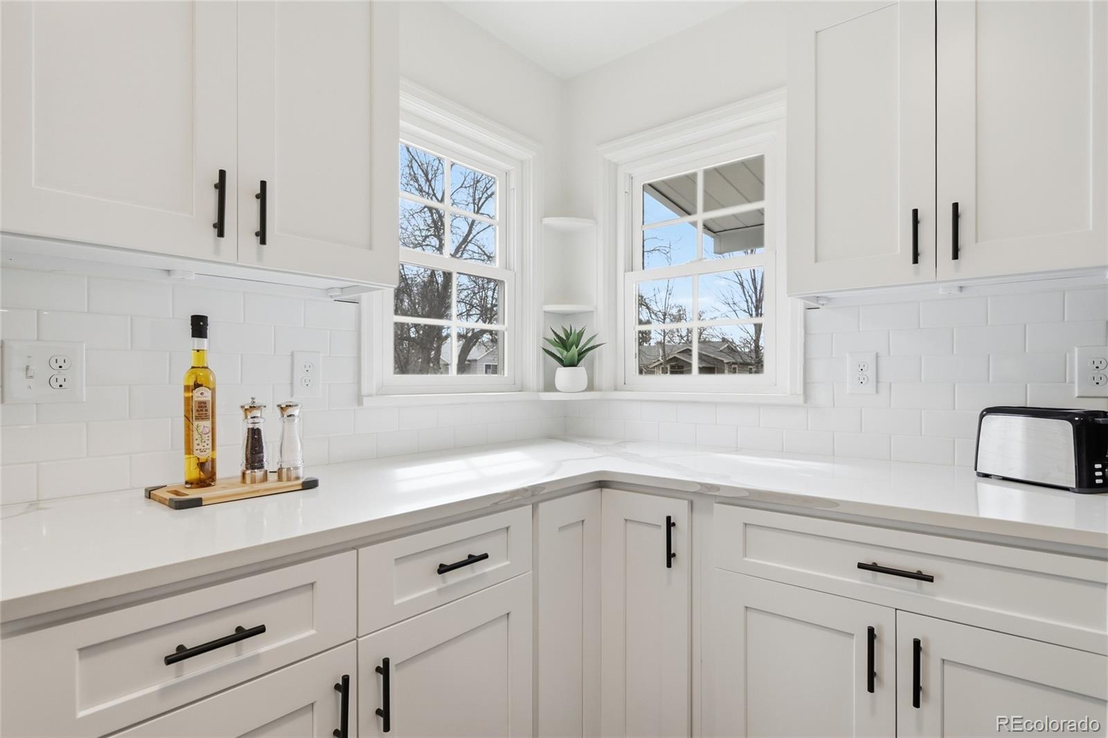MLS Image #17 for 3970 s grant street,englewood, Colorado