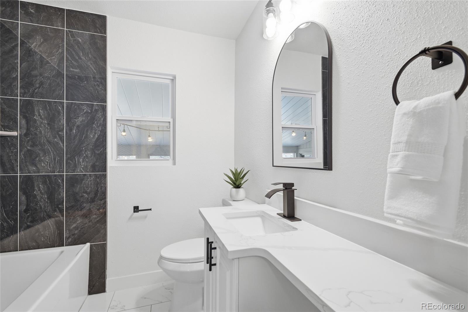MLS Image #22 for 3970 s grant street,englewood, Colorado