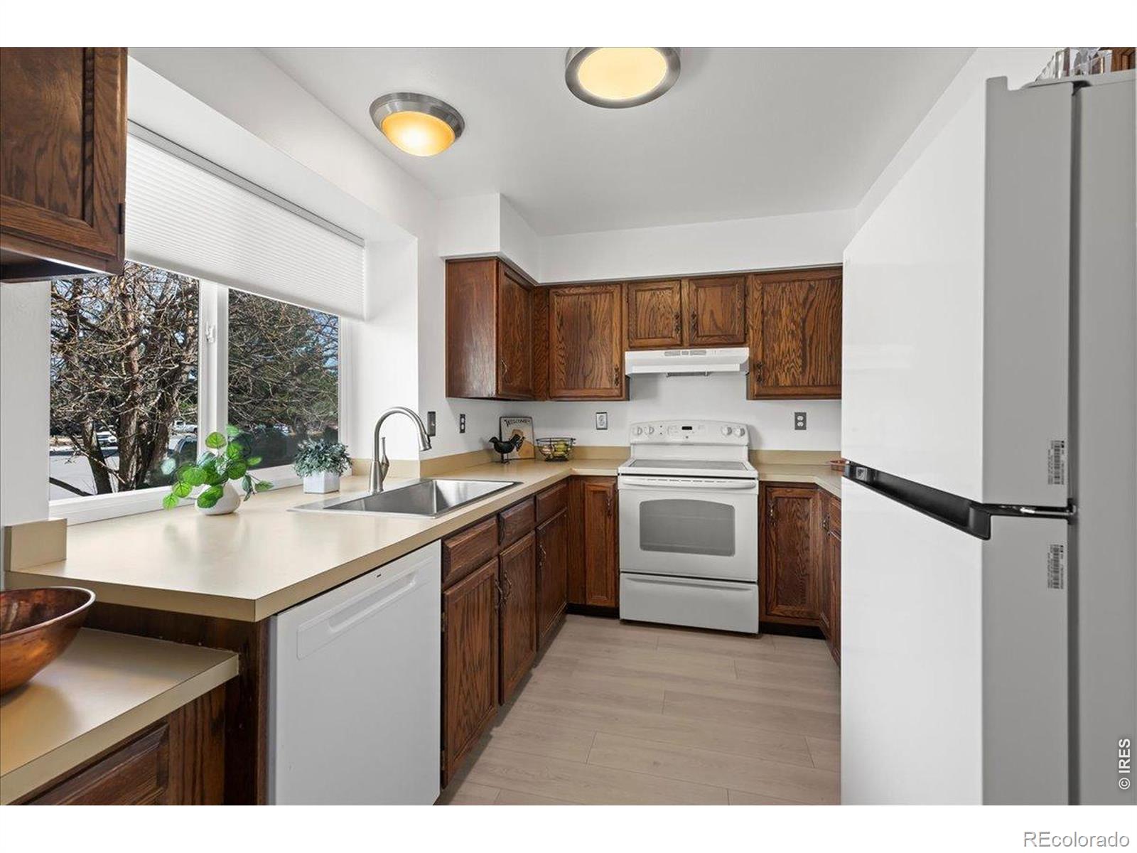 MLS Image #10 for 1006  sunburst court,lafayette, Colorado