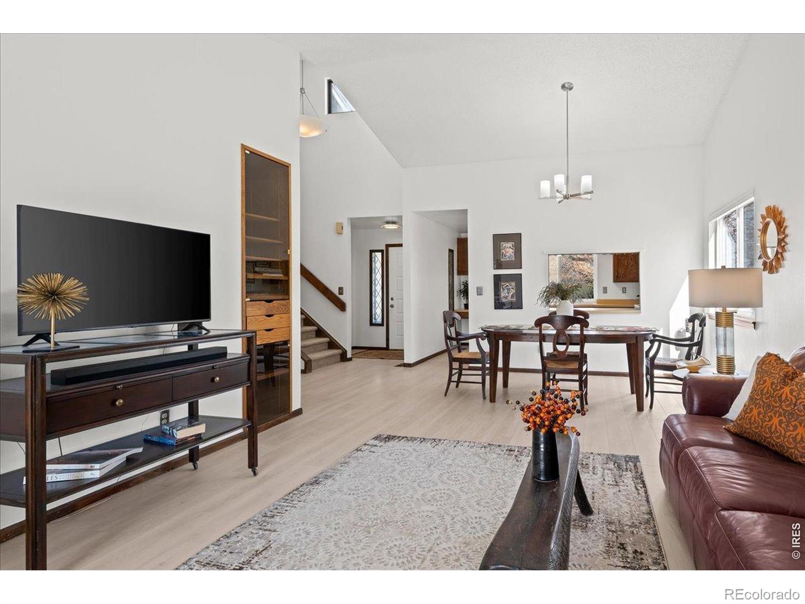 MLS Image #5 for 1006  sunburst court,lafayette, Colorado