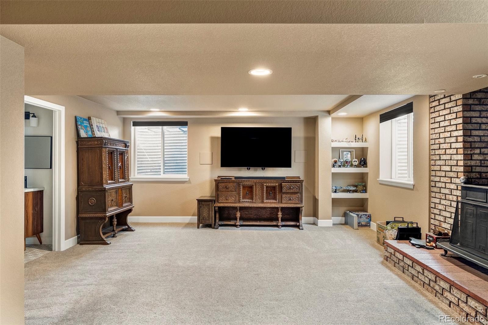 MLS Image #23 for 9098 w chestnut avenue,littleton, Colorado
