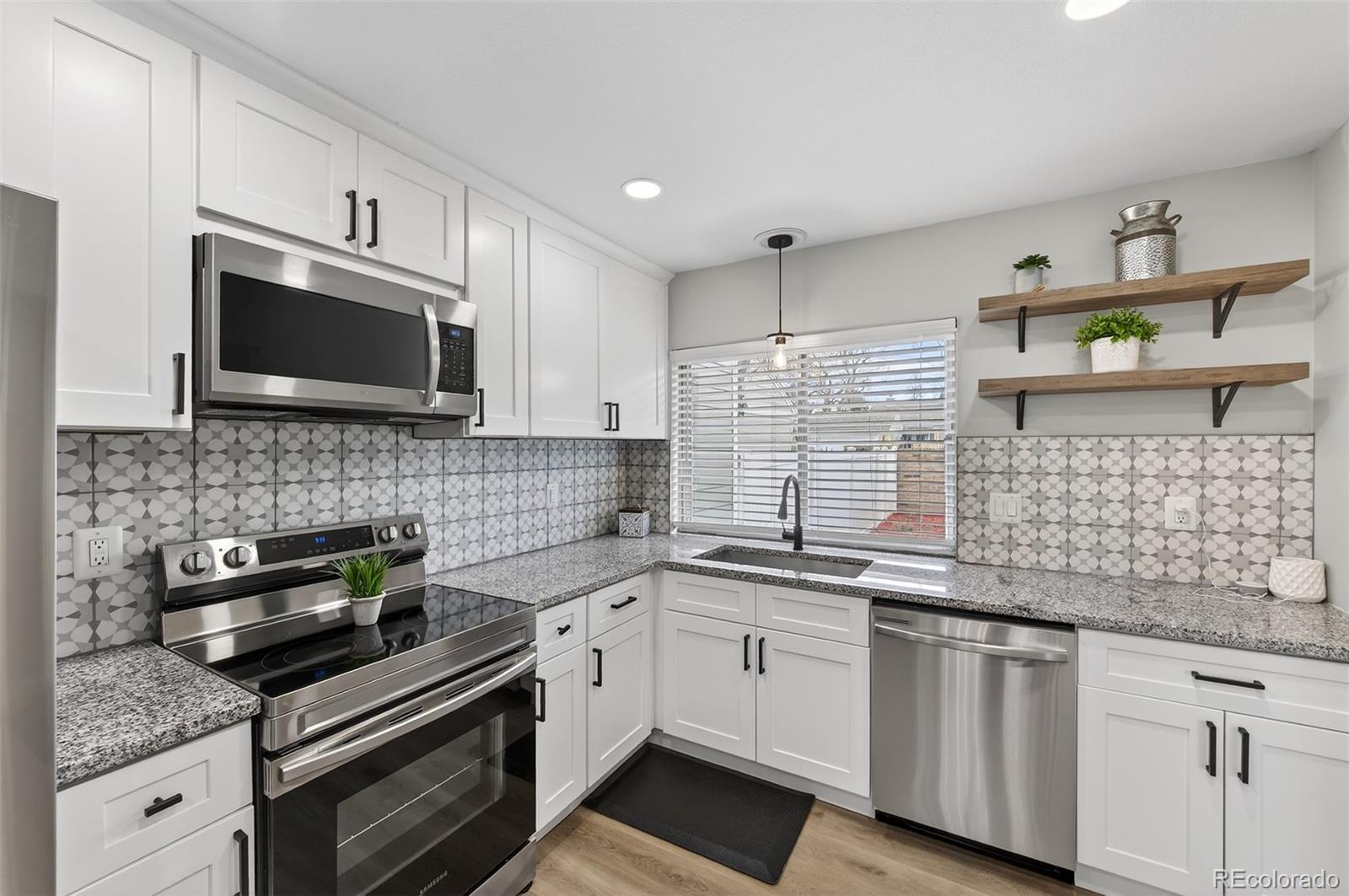 MLS Image #6 for 7228 s vine court ,centennial, Colorado