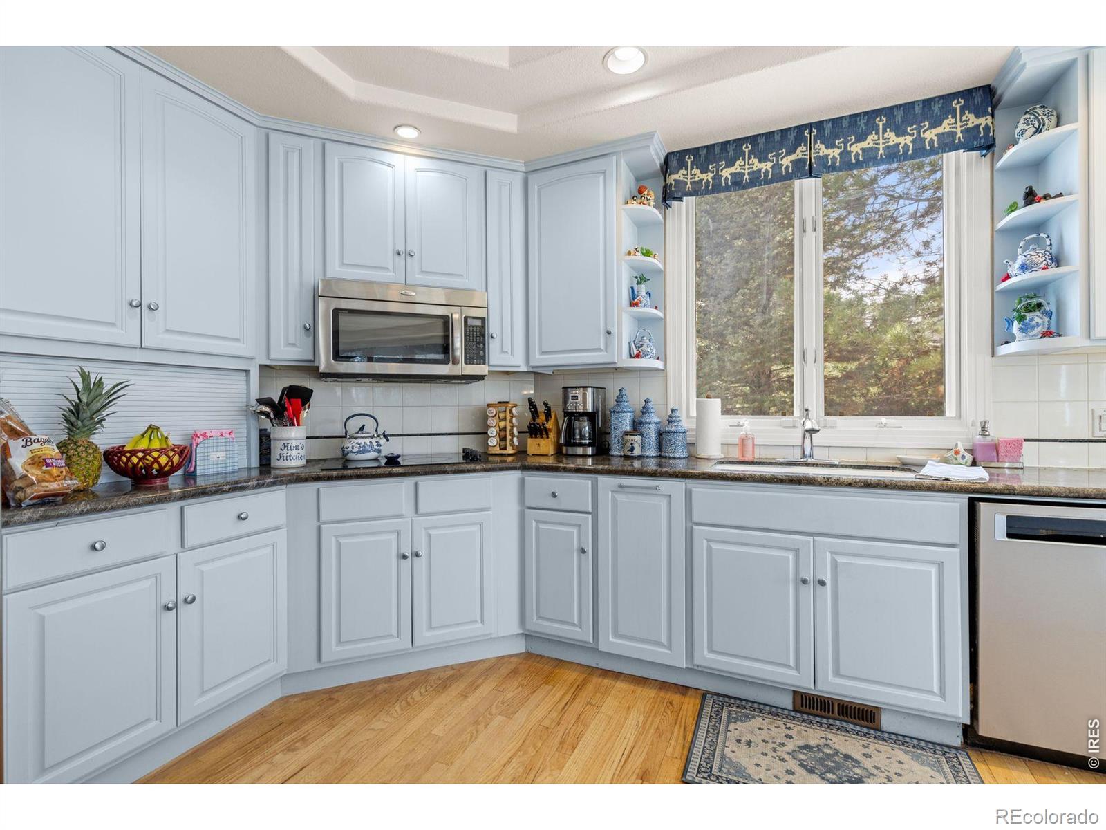 MLS Image #11 for 2548  ginny way,lafayette, Colorado