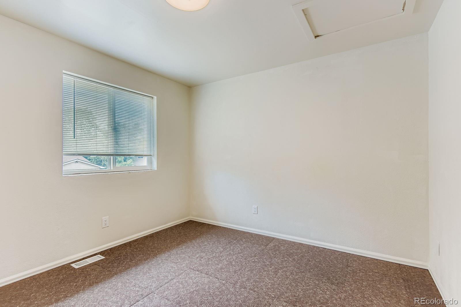 MLS Image #17 for 6801 s gilpin circle,centennial, Colorado