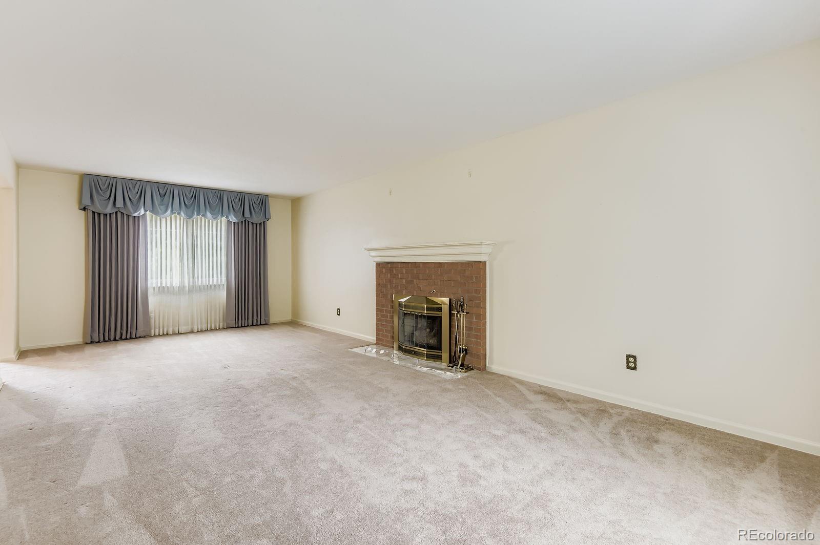 MLS Image #2 for 6801 s gilpin circle,centennial, Colorado