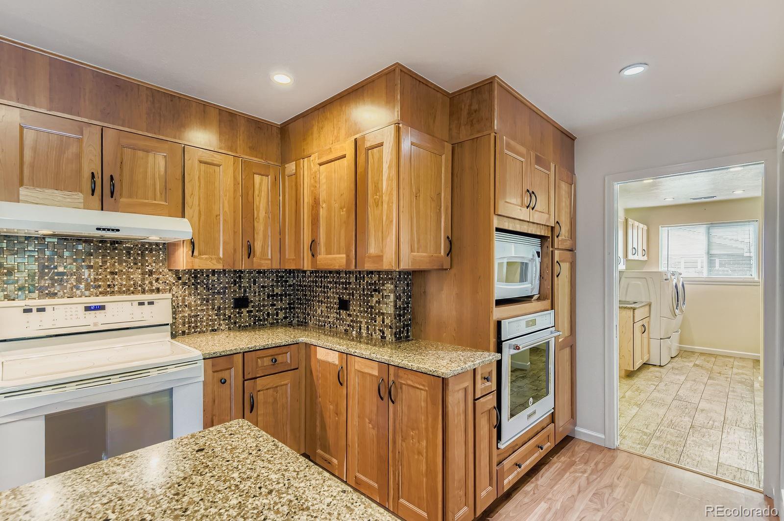 MLS Image #7 for 6801 s gilpin circle,centennial, Colorado