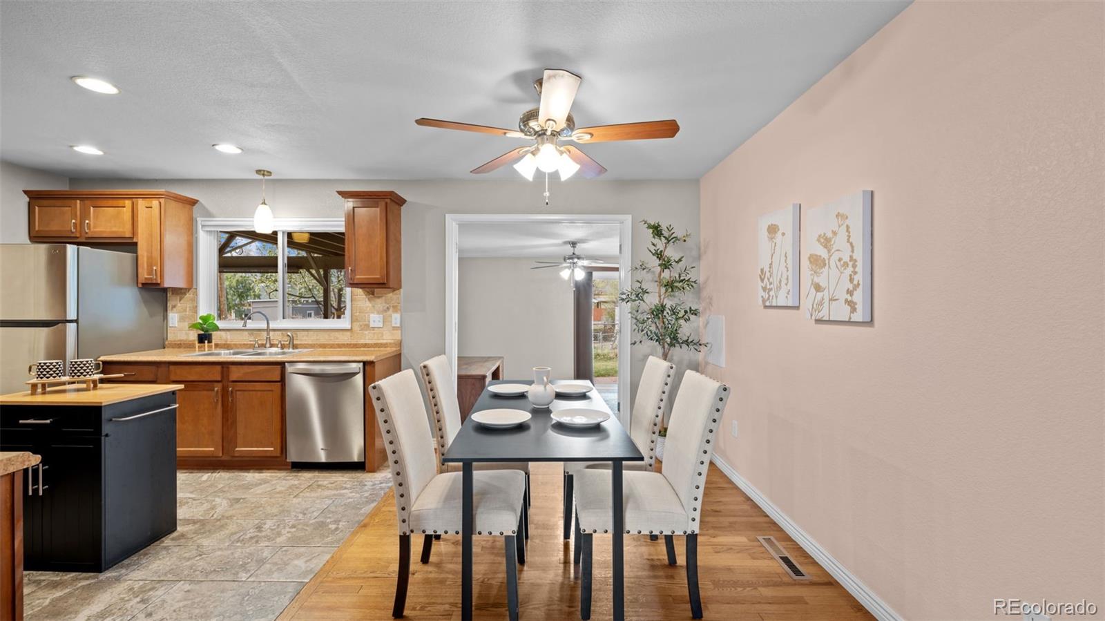 MLS Image #12 for 144  steven drive,colorado springs, Colorado