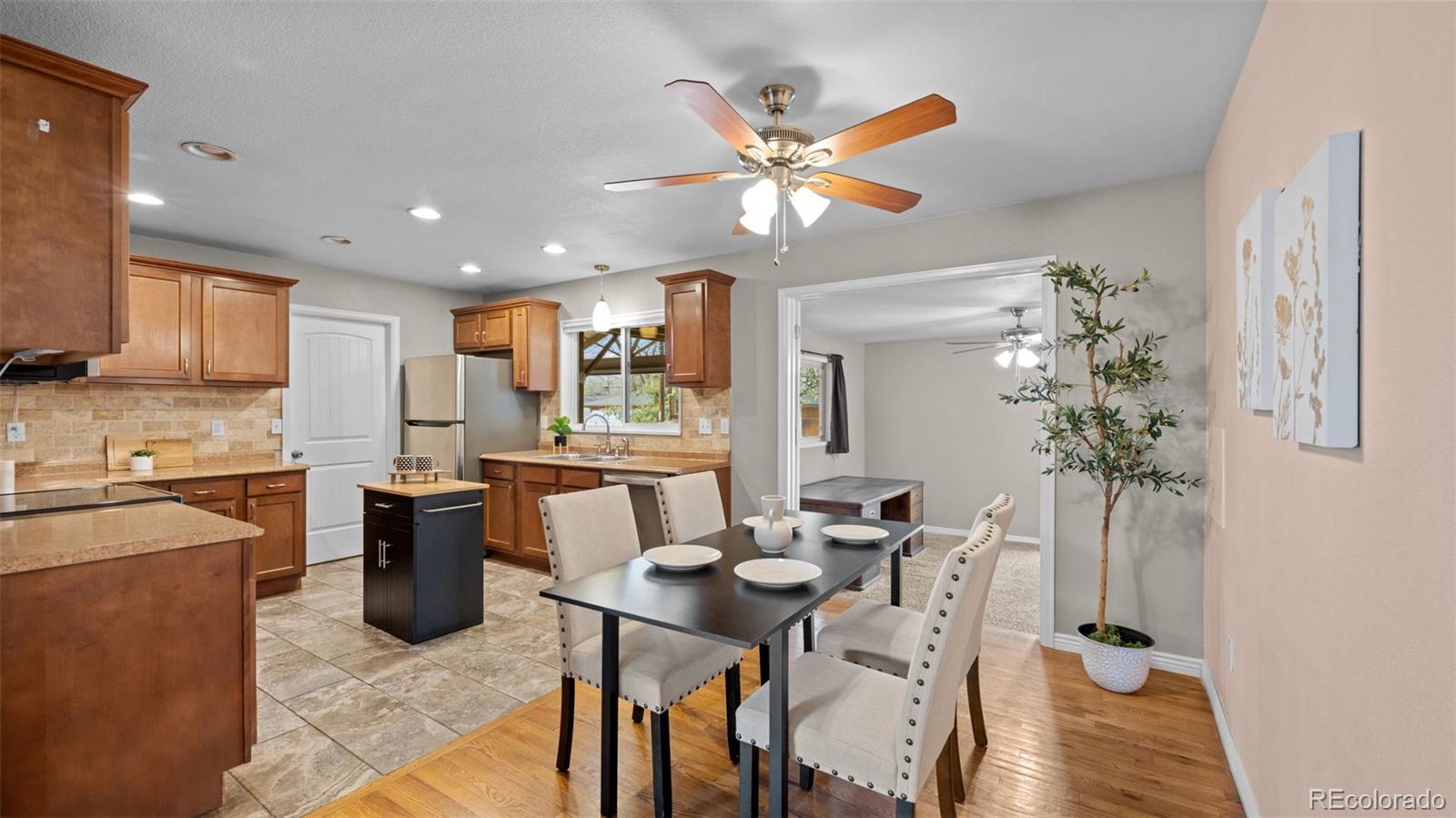 MLS Image #2 for 144  steven drive,colorado springs, Colorado