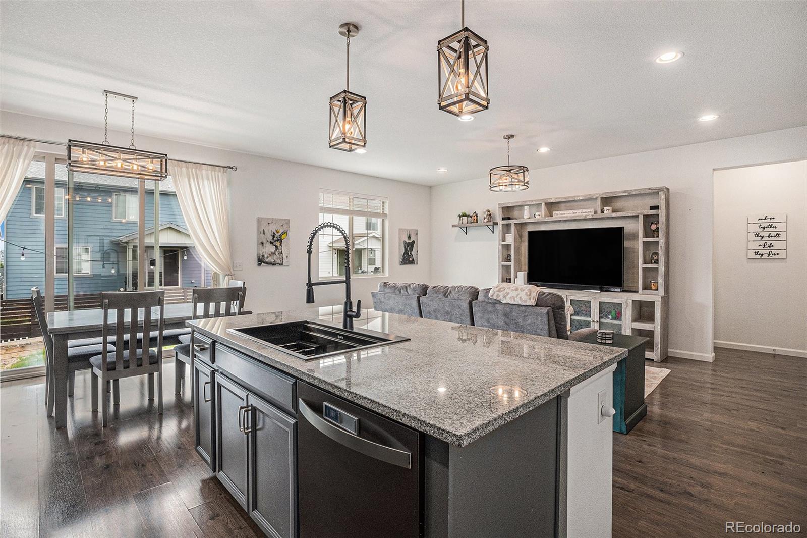 MLS Image #5 for 26787 e maple avenue,aurora, Colorado