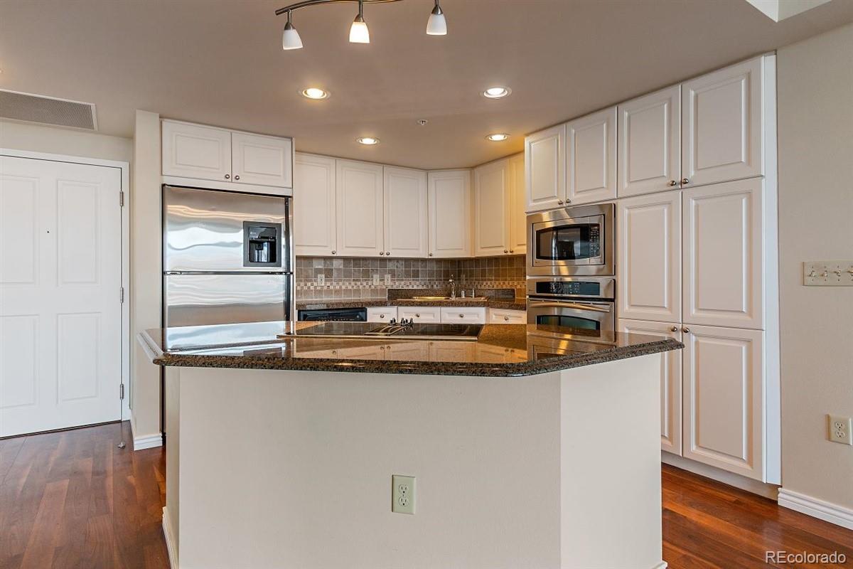 MLS Image #2 for 8100 e union avenue 1710,denver, Colorado