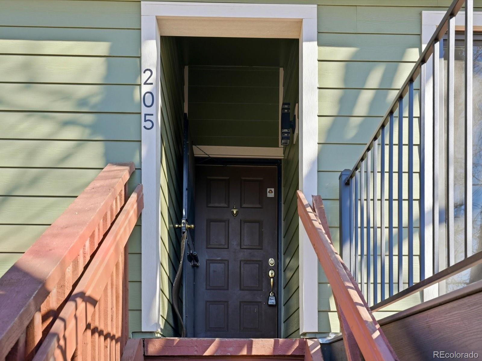 MLS Image #3 for 540 s forest street 8-205,denver, Colorado