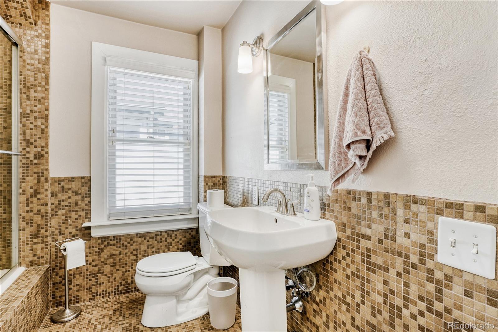 MLS Image #22 for 1115 s emerson street,denver, Colorado