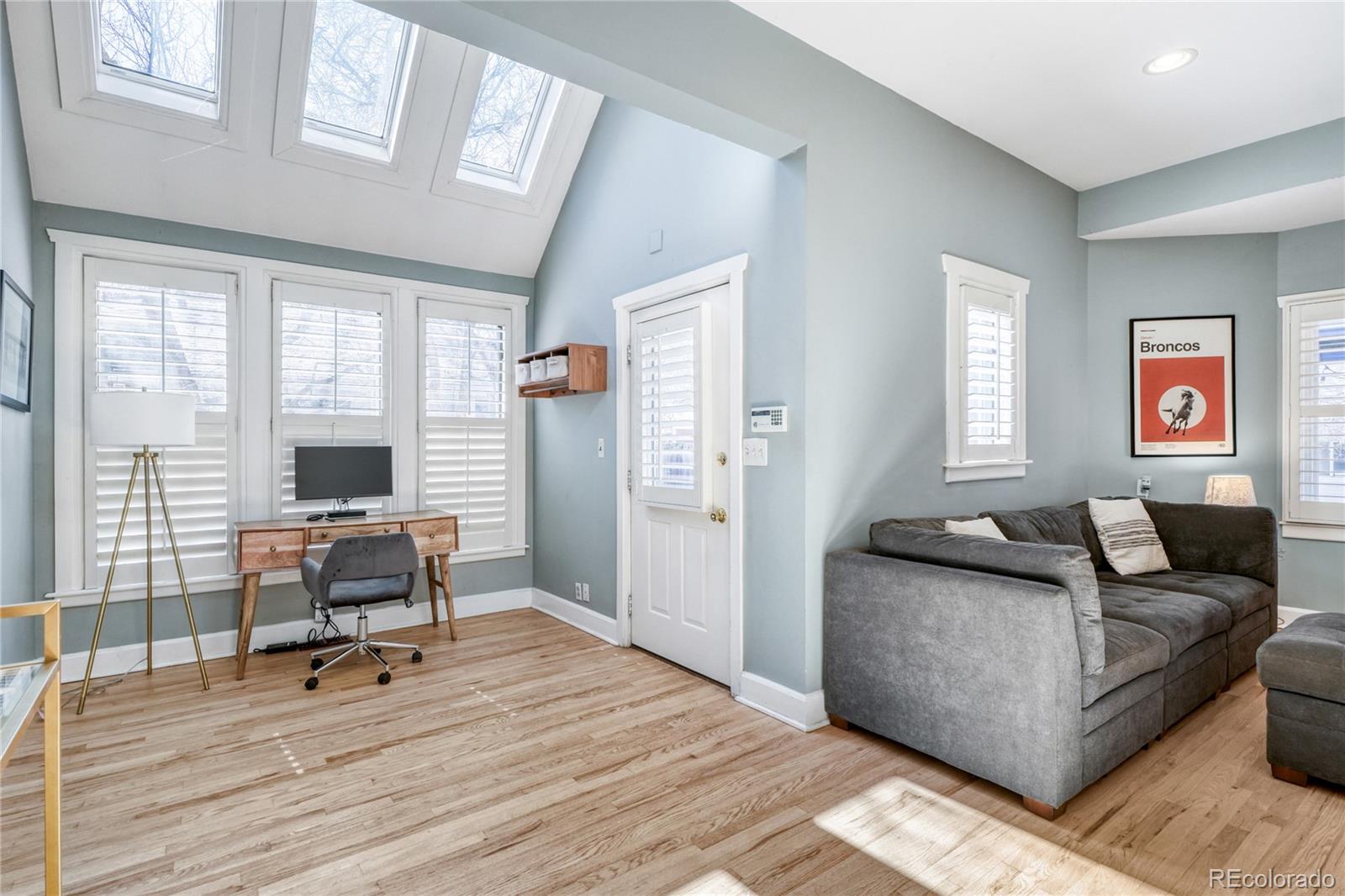 MLS Image #8 for 1115 s emerson street,denver, Colorado