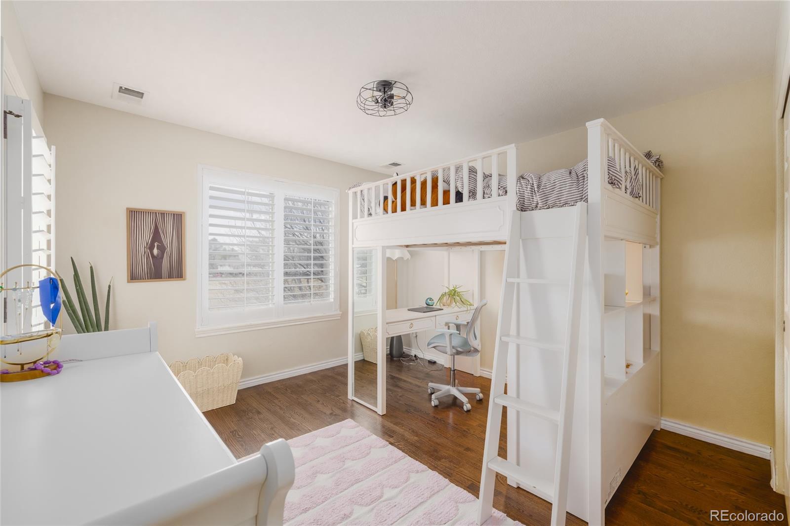 MLS Image #14 for 180 s oneida street,denver, Colorado