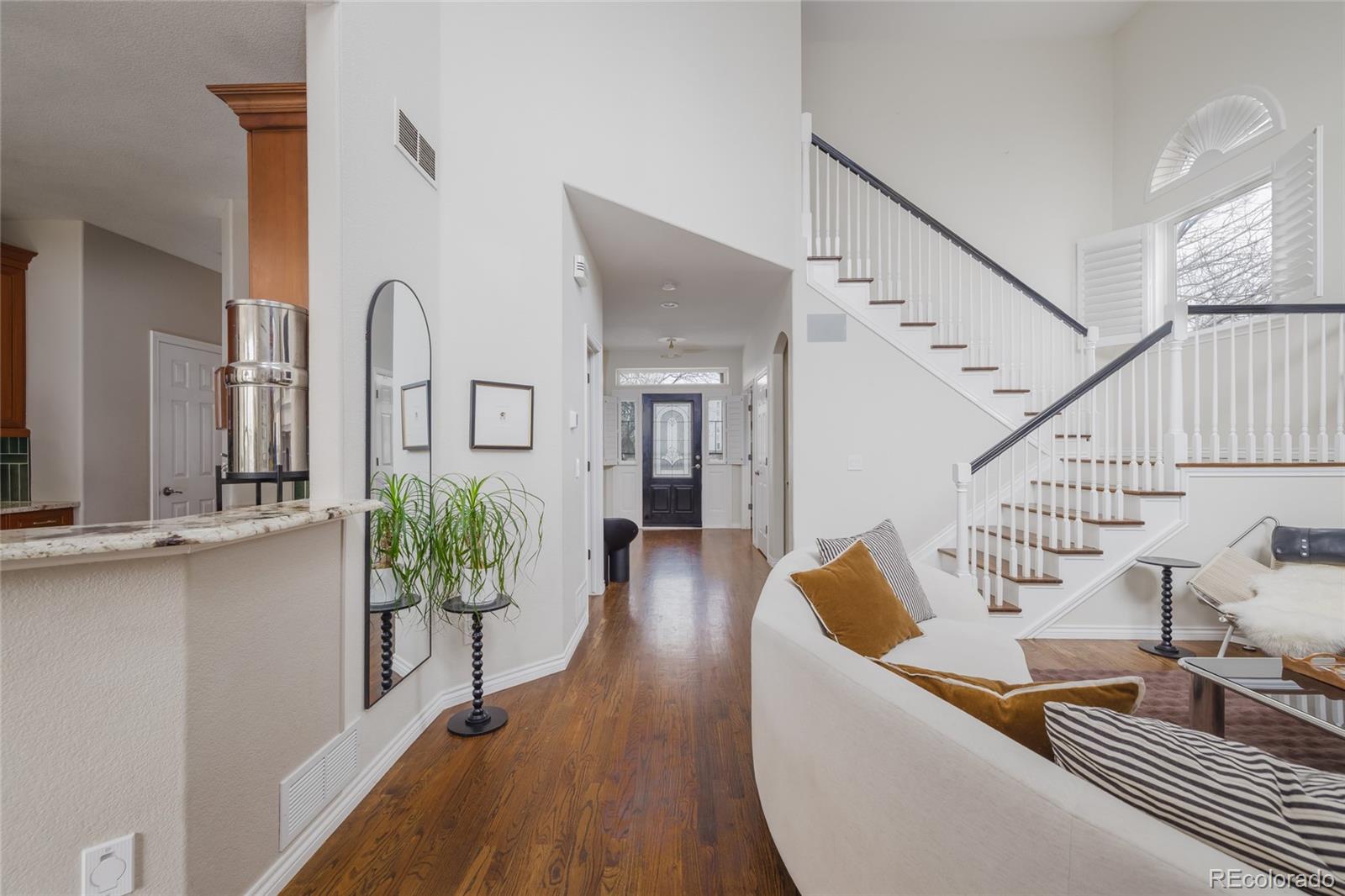 MLS Image #3 for 180 s oneida street,denver, Colorado