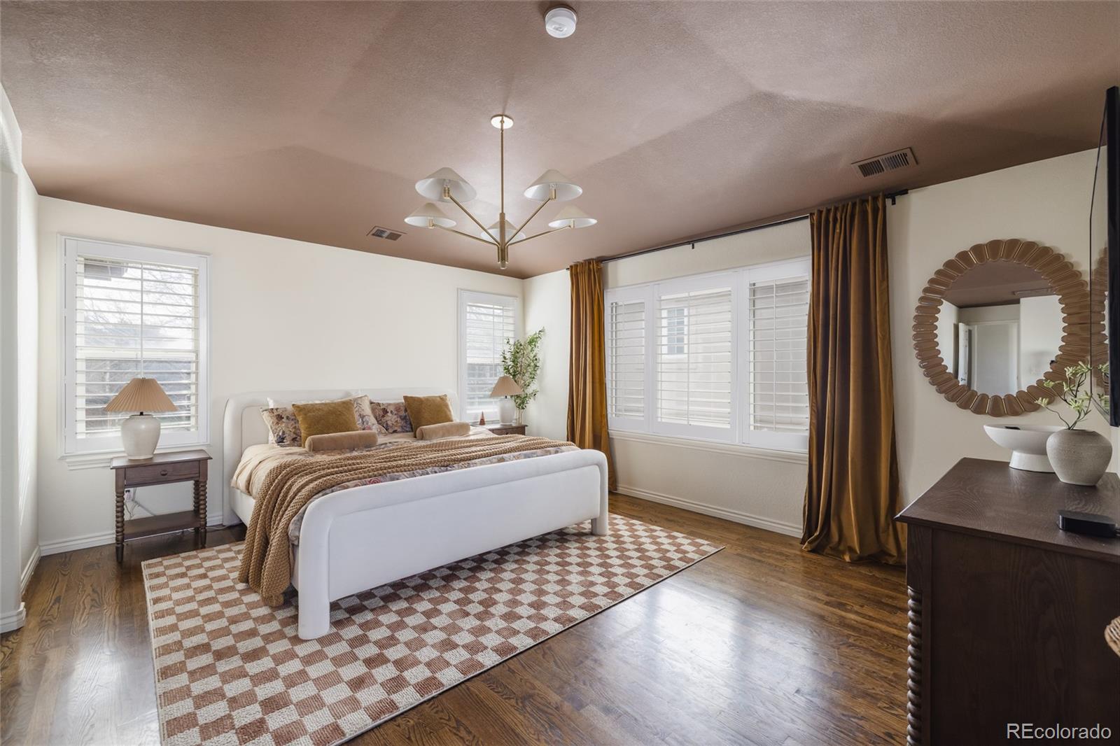 MLS Image #7 for 180 s oneida street,denver, Colorado